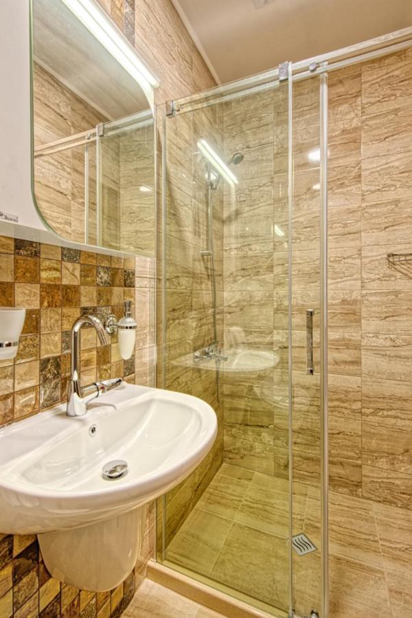 Къща За Гости Relax Хисаря Экстерьер фото