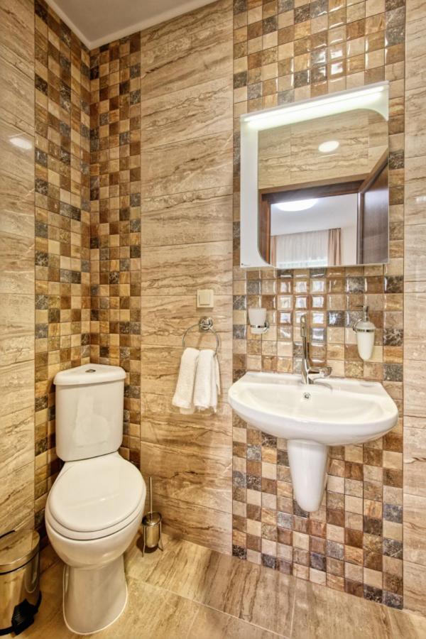 Къща За Гости Relax Хисаря Экстерьер фото